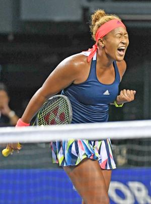 大坂なおみ４強 ラケット投げに 態度直さないと テニス 日刊スポーツ