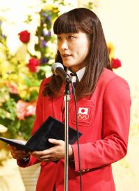 伊調馨「さらなる向上を目指す」文科省から特別表彰 - スポーツ : 日刊スポーツ