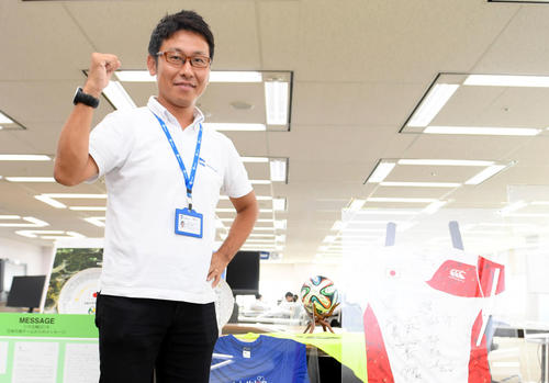 17年、笑顔を見せるウェザーニューズ社の浅田佳津雄さん