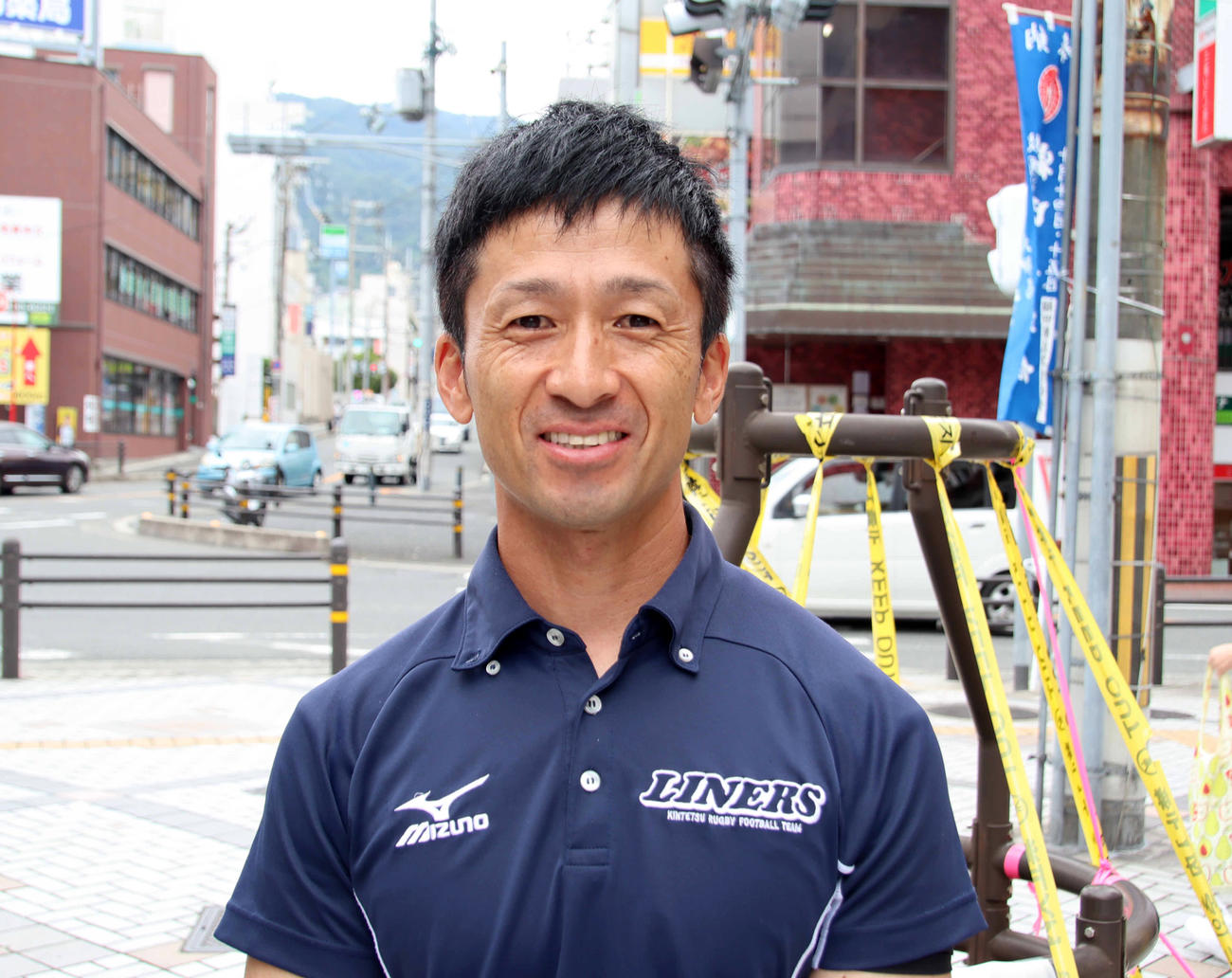 近鉄の飯田力チーフメディカルトレーナー（撮影・南谷竜則）