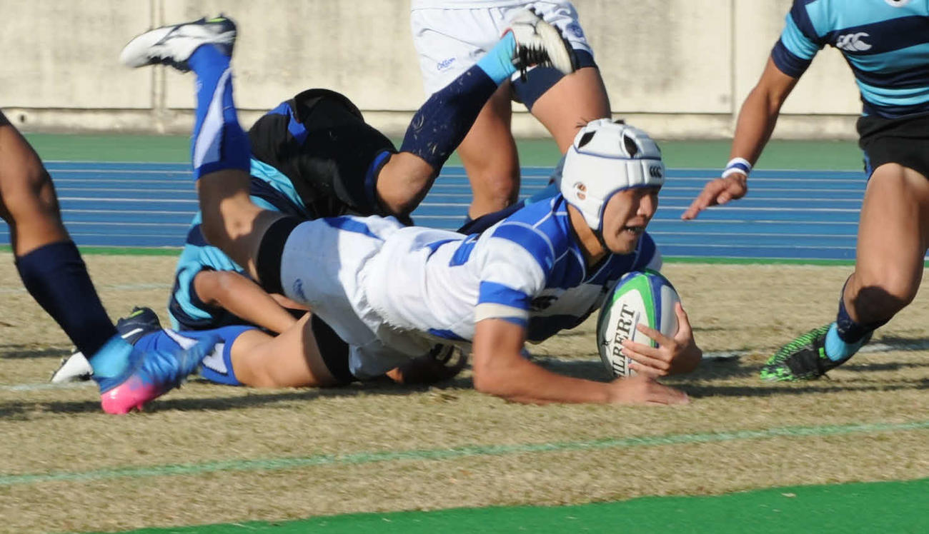 後半に2連続トライを決めた静岡翔洋の古田竜巳