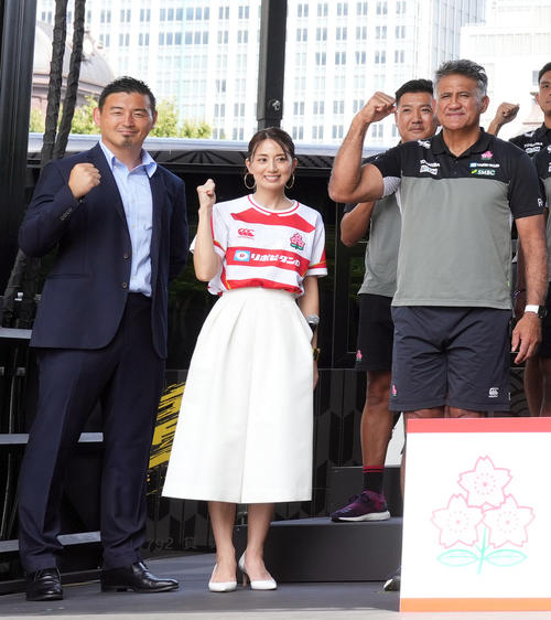 ラグビー 日本代表 サイン入り ユニフォーム ジャージ 五郎丸歩 ラグビー】五郎丸歩氏がエール「現地の方々が応援してくれるのか。初戦