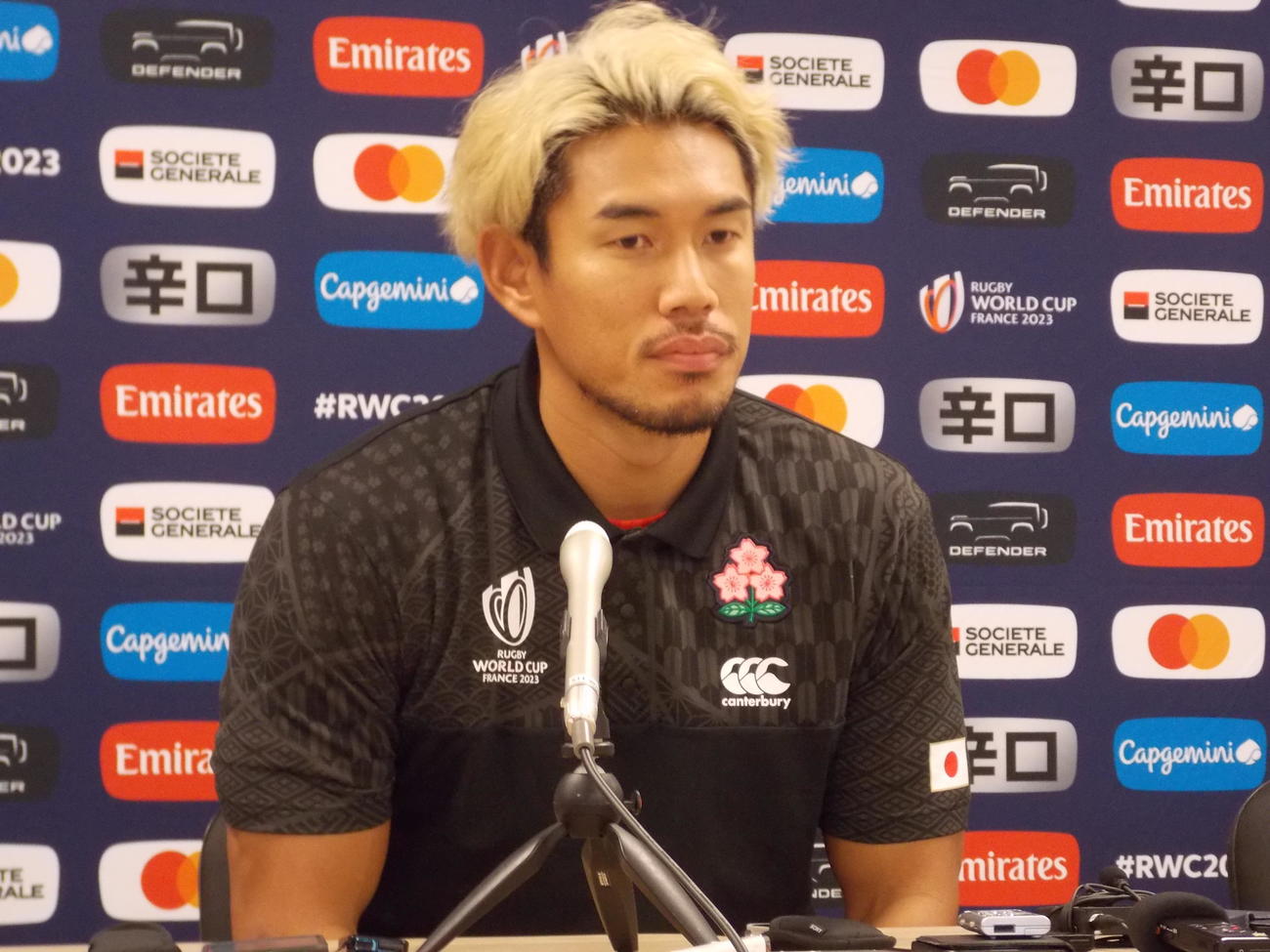 日本代表に追加招集された山中亮平は練習後に思いを語る