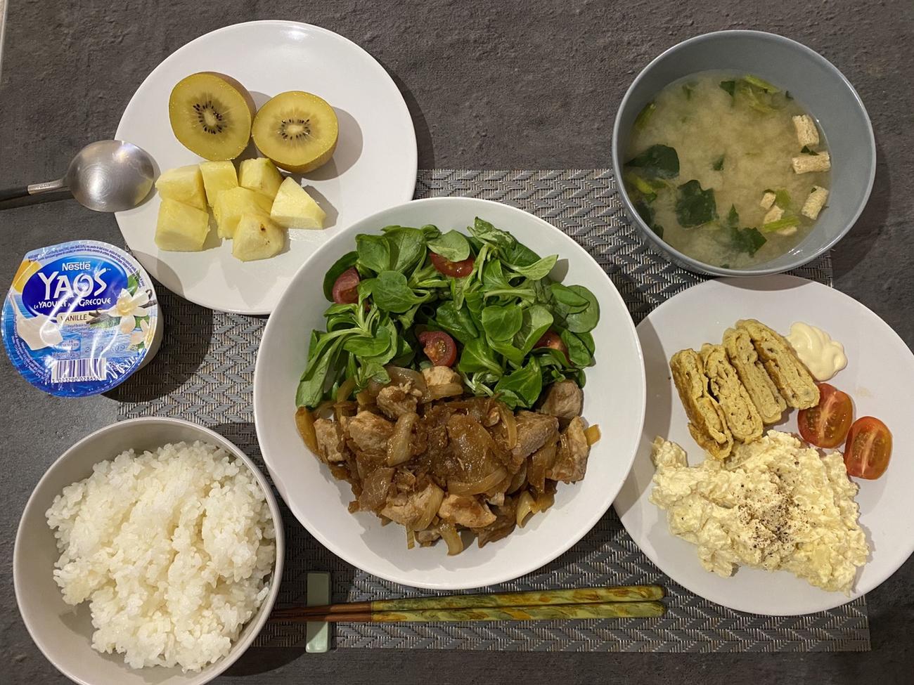 渡仏直後の20年夏、松島幸太朗は夫人手作りの料理で増量を目指した（本人提供）