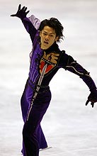 ダイナミックな演技で男子シングル優勝を飾った高橋(撮影・鈴木豊)