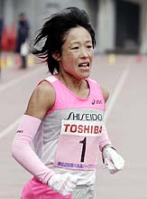 女子で４位の弘山晴美