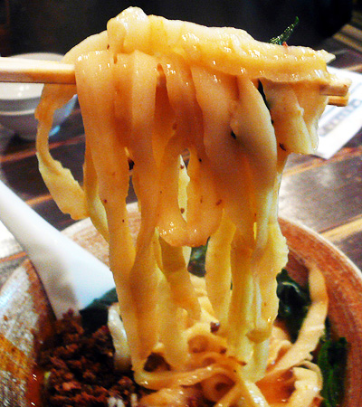 刀削麺 杜記／坦坦タンタン麺５